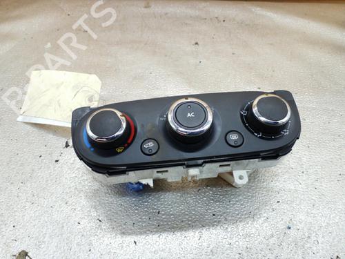 Used Climate control RENAULT CLIO IV (BH_) 1.5 dCi 75 (75 hp) 25105075