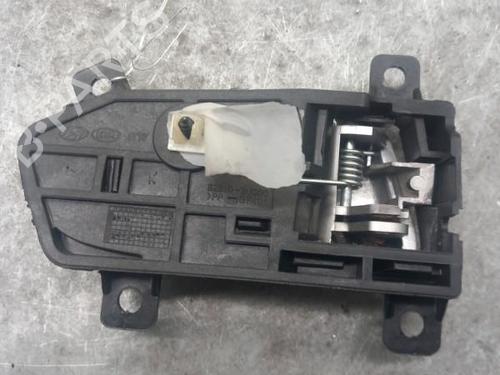 front-left-interior-door-handle-kia-sportage-iii-sl-2009-2010-2011-2012-2013-2014-2015-2016-2017-25074747 main image