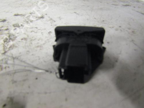 Used Left rear window switch FORD MONDEO III (B5Y) 2.0 TDCi (130 hp) 25068841