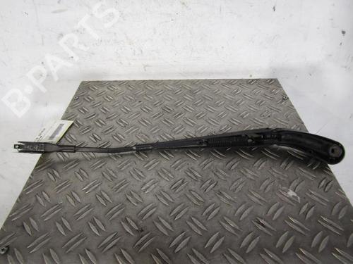 front-windshield-wiper-arm-volvo-v70-ii-285-1999-2000-2001-2002-2003-2004-2005-2006-2007-2008-25066035 main image