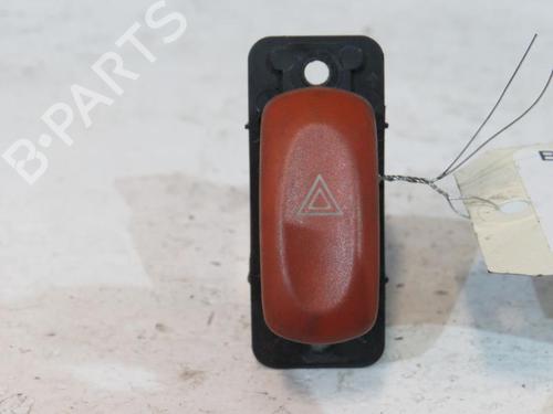Used Warning switch OPEL AGILA (A) (H00) 1.2 16V (F68) (75 hp) 25066082