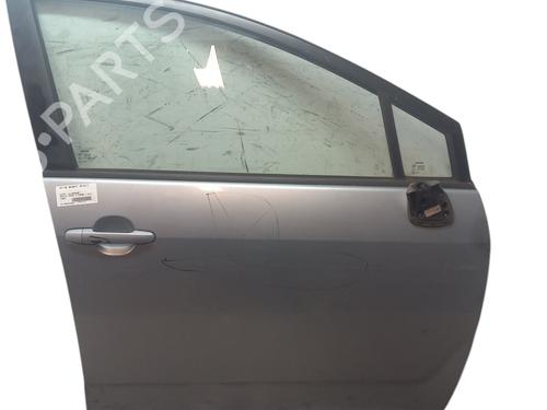 Used Right front door TOYOTA COROLLA Verso (ZER_, ZZE12_, R1_) 2.2 D-4D (AUR10_, AUR10R) (136 hp) 25074363