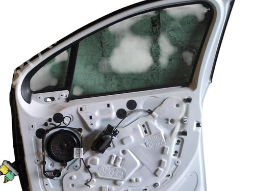 Right front door PEUGEOT 2008 I (CU_) 1.2 VTi | BP31218150C3 