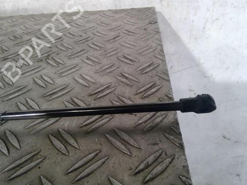 Used Tailgate lift support PEUGEOT 107 (PM_, PN_) 1.0 (68 hp) 25082784