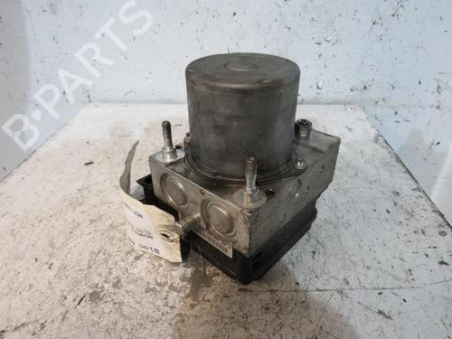 ABS pump RENAULT CLIO III Hatchback Van (SB_, SR_) 1.5 dCi | BP25067602M43 - Image 4