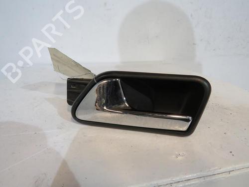 Venstre bagtil invendig håndtag VW TOURAN (1T1, 1T2) 1.9 TDI (100 hp) 25112399