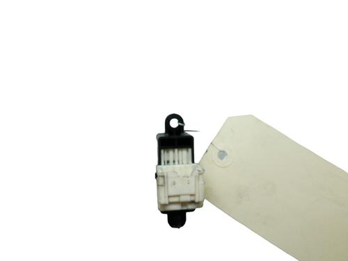 Used Left rear window switch NISSAN X-TRAIL I (T30) 2.2 Di 4x4 (114 hp) 25088707