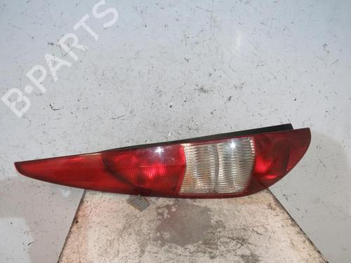 Achterlicht links FORD MONDEO III Turnier (BWY) 2.0 TDCi (130 hp) 25066857