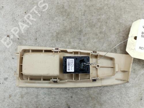 Used Right rear window switch BMW 2 Active Tourer (F45) [2013-2021]  25081655
