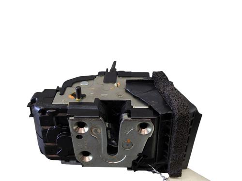 Rear right lock NISSAN JUKE (F15) 1.5 dCi | BP26021327C99