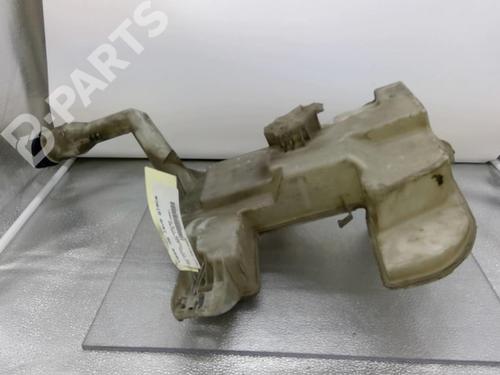 Used Windscreen washer tank Windscreen washer tank CITROËN C5 III (RD_) 1.6 HDi 110 (RD9HL0, RD9HR8, RD9HRA) (112 hp) 10583484 10583484