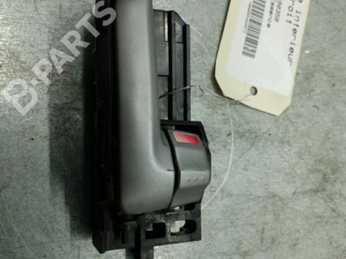 Used Front right interior door handle Front right interior door handle SUZUKI SWIFT III (MZ, EZ) 1.3 (RS413, ZC11S) (92 hp) 10574486 10574486