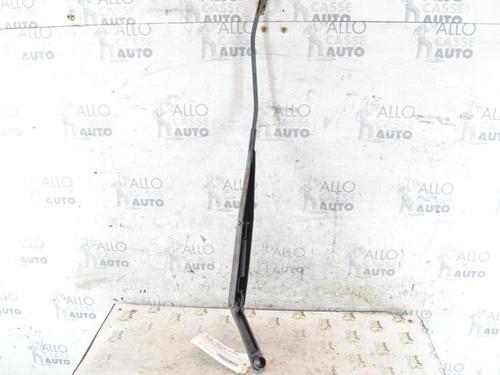 Used Front windshield wiper arm HYUNDAI SANTA FÉ I (SM) 2.0 CRDi (113 hp) 25086850