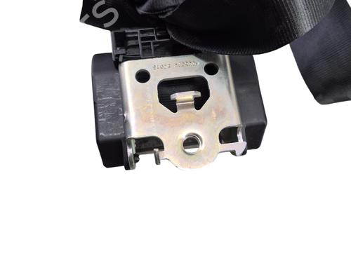 rear-right-seatbelt-renault-megane-iii-hatchback-bz01_-b3_-2008-25337184 main image