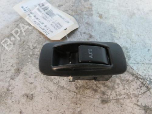 Used Right rear window switch TOYOTA COROLLA (_E12_) 1.4 D (NDE120_, NDE120R) (90 hp) 25066916