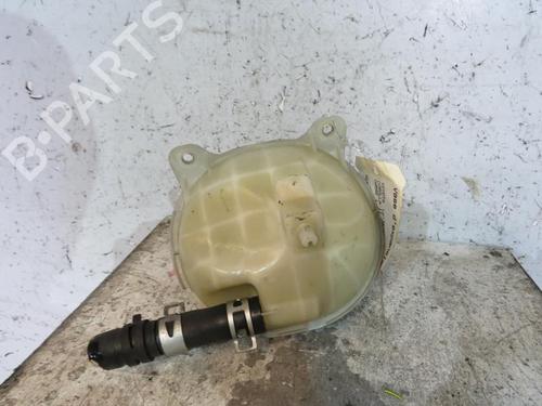 expansion-tank-toyota-corolla-_e12_-2001-2002-2003-2004-2005-2006-2007-2008-25092234 main image