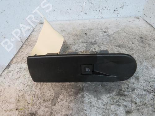 Used Right front window switch RENAULT CLIO IV (BH_) 0.9 TCe 90 (BHNF, BHMA, BHMH, BHJK, BHJR) (90 hp) 25080991
