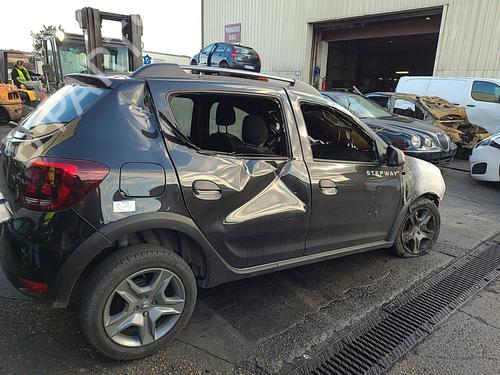 Fuel flap DACIA SANDERO II 1.0 SCe 75 (B8JC, B8JD, B8NC) | BP25104506C131 