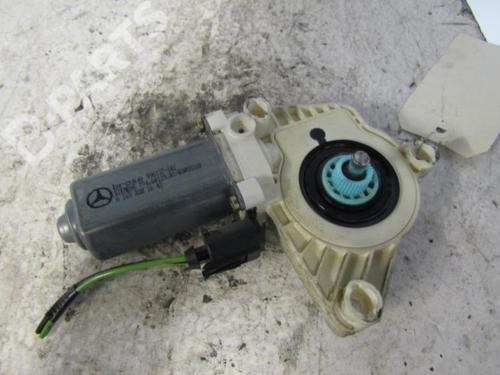 Used Front right window mechanism Front right window mechanism MERCEDES-BENZ B-CLASS Sports Tourer (W245) B 200 CDI (245.208) (140 hp) 10599803 10599803