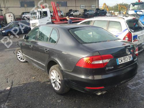 Warning switch SKODA SUPERB II (3T4) 2.0 TDI 16V | BP25080229I22  - Image 9