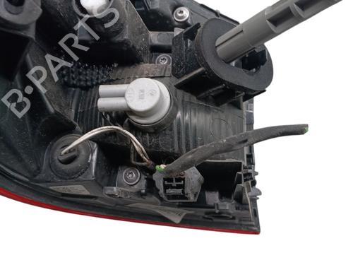 right-taillight-renault-clio-v-b7_-2019-31206169 main image