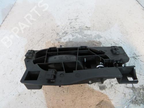 Front left interior door handle PEUGEOT 407 (6D_) 2.0 HDi 135 (6DRHRH, 6DRHRE, 6DRHRG, 6DRHRJ) | BP25067245I13 - Image 2