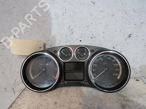 Used Instrument cluster PEUGEOT 308 I (4A_, 4C_) 1.6 HDi (90 hp) 25081138