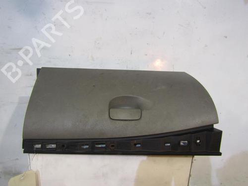 Used Glove box RENAULT MEGANE III Grandtour (KZ0/1) 1.5 dCi (KZ09, KZ0D, KZ1G, KZ29, KZ14, KZ1W, KZ10, KZ1F,... (110 hp) 25063919