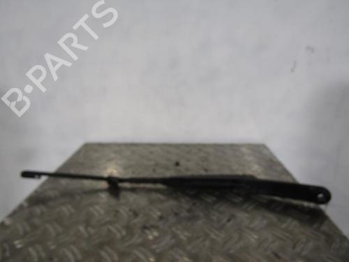 Used Front windshield wiper arm FIAT PANDA (169_) 1.1 (169.AXA1A) (54 hp) 25113455