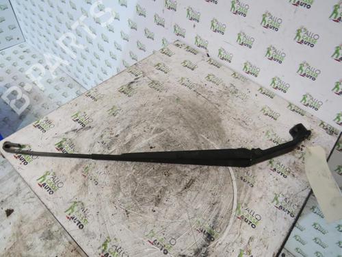 Used Front windshield wiper arm MITSUBISHI PAJERO III (V7_W, V6_W) 3.2 Di-D (V68W) (160 hp) 25114958
