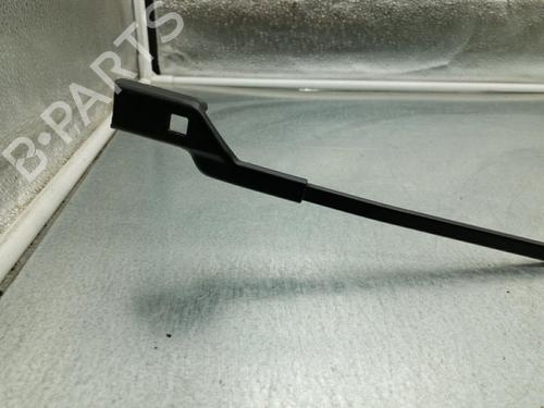 Used Front windshield wiper arm LANCIA DELTA III (844_) 1.6 D Multijet (844.AXC11, 844.AXC1A) (120 hp) 25089554