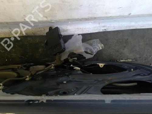 Used Left front door Left front door OPEL VECTRA C GTS (Z02) 1.9 CDTI (F68) (120 hp) 25093664 25093664