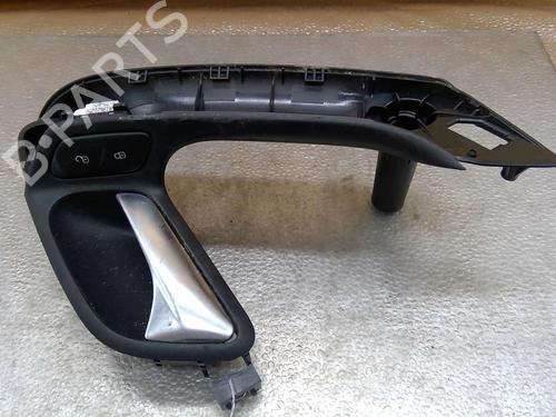 Used Front left interior door handle Front left interior door handle VW POLO V (6R1, 6C1) 1.6 TDI (90 hp) 25082136 25082136
