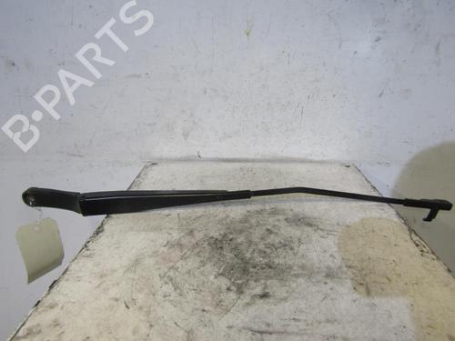 Used Front windshield wiper arm VW GOLF V (1K1) 1.9 TDI (105 hp) 25079452