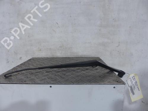 Used Front windshield wiper arm CHRYSLER PT CRUISER (PT_) 2.2 CRD (121 hp) 25064897