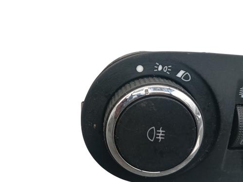 Used Headlight switch Headlight switch OPEL CORSA D (S07) 1.3 CDTI (L08, L68) (90 hp) 30819980 30819980