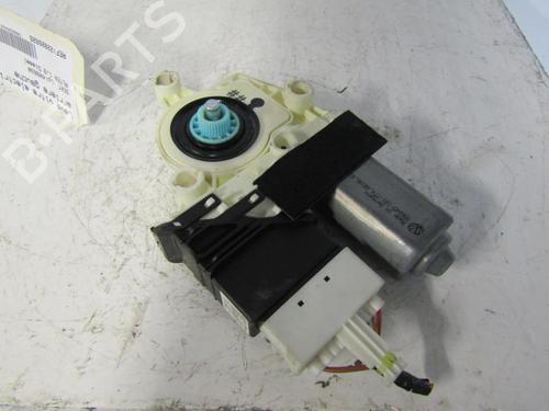 Vindusheismotor venstre bak SEAT ALTEA (5P1) 1.9 TDI (105 hp) 25083103