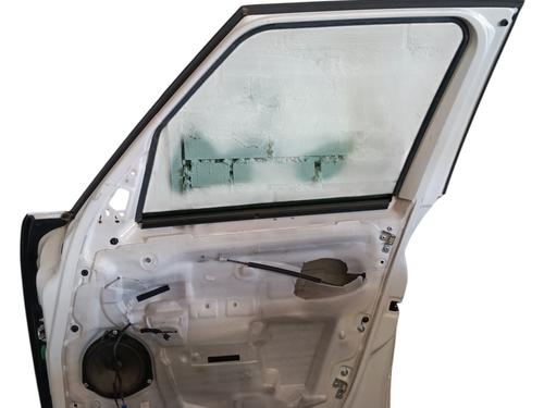 right-front-door-fiat-500l-351_-352_-2012-34201534 main image