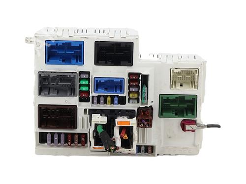 Used Fuse box Fuse box 38871247 38871247