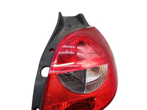 Used Right taillight RENAULT CLIO III (BR0/1, CR0/1) 1.6 16V (BR09, BR0T, CR09, CR0T) (88 hp) 27205374