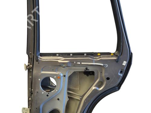 Right rear door LAND ROVER RANGE ROVER SPORT I (L320) 3.6 D 4x4 | BP25939851C5