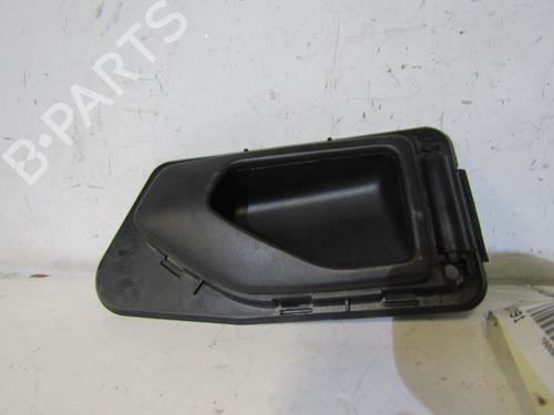 Højre bagtil invendig håndtag PEUGEOT 306 Hatchback (7A, 7C, N3, N5) [1993-2003]  25094128