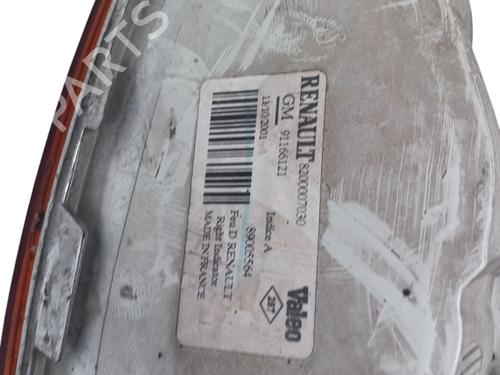 Right front indicator RENAULT TRAFIC II Van (FL) 1.9 dCi 80 (FL0B) | BP31174704C33