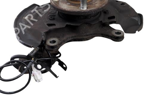 Left front steering knuckle TOYOTA YARIS (_P13_) 1.4 D (NLP130_, NLP130) | BP32065012M25 