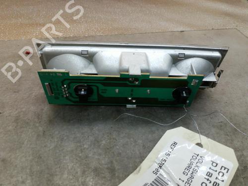 Used Interior roof light Interior roof light VW TOUAREG (7LA, 7L6, 7L7) 5.0 V10 TDI (313 hp) 25078459 25078459