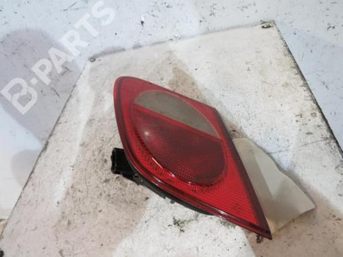 Used Left tailgate light Left tailgate light MERCEDES-BENZ E-CLASS (W210) E 220 D (210.004) (95 hp) 10607315 10607315