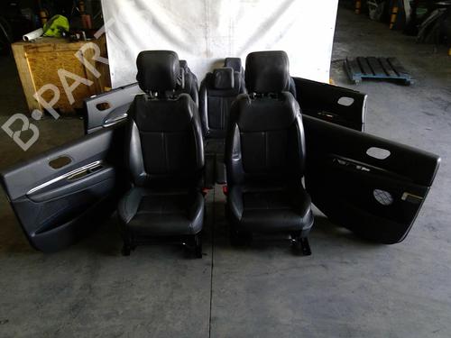 Seats set PEUGEOT 5008 (0U_, 0E_) 2.0 HDi 150 / BlueHDi 150 | BP25093659C78 
