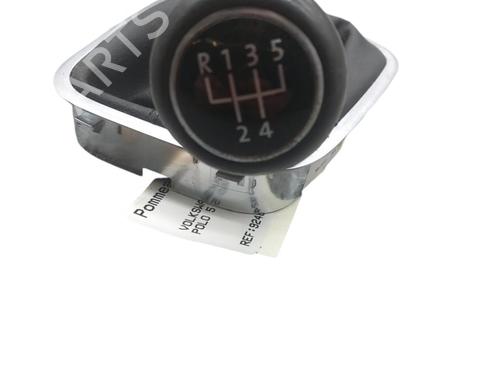 Used Gear lever VW POLO V (6R1, 6C1) [2009-2022]  25060135