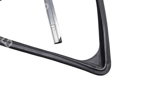Front left quarter glass PEUGEOT 308 I (4A_, 4C_) 1.6 HDi | BP29186214C111 