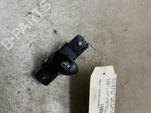 Used Right front window switch Right front window switch FIAT 500 (312_) 1.2 (312AXA1A) (69 hp) 25089670 25089670